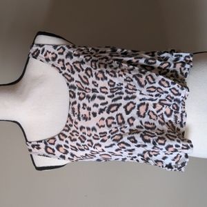 La HEARTS Leopard Crop Top